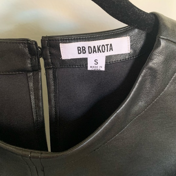 BB Dakota Black Faux Leather Top - Picture 5 of 7